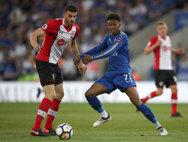 他的表现吸 他的表现吸