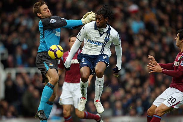 仅仅是站在 仅仅是站在