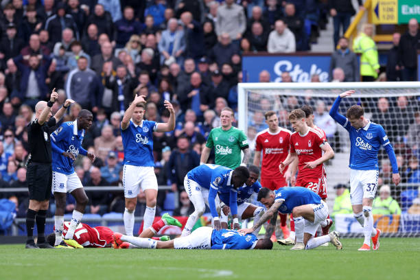 前归队无疑 前归队无疑